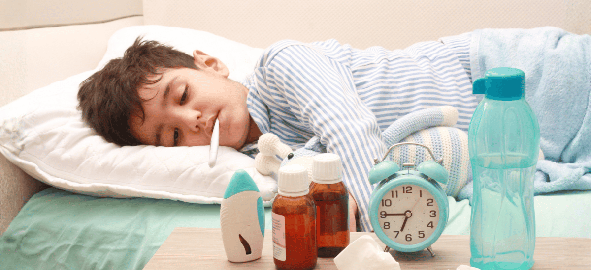 image 12 Hal yang Tidak Boleh Dilakukan Saat Anak Demam, Bunda Wajib Tahu!