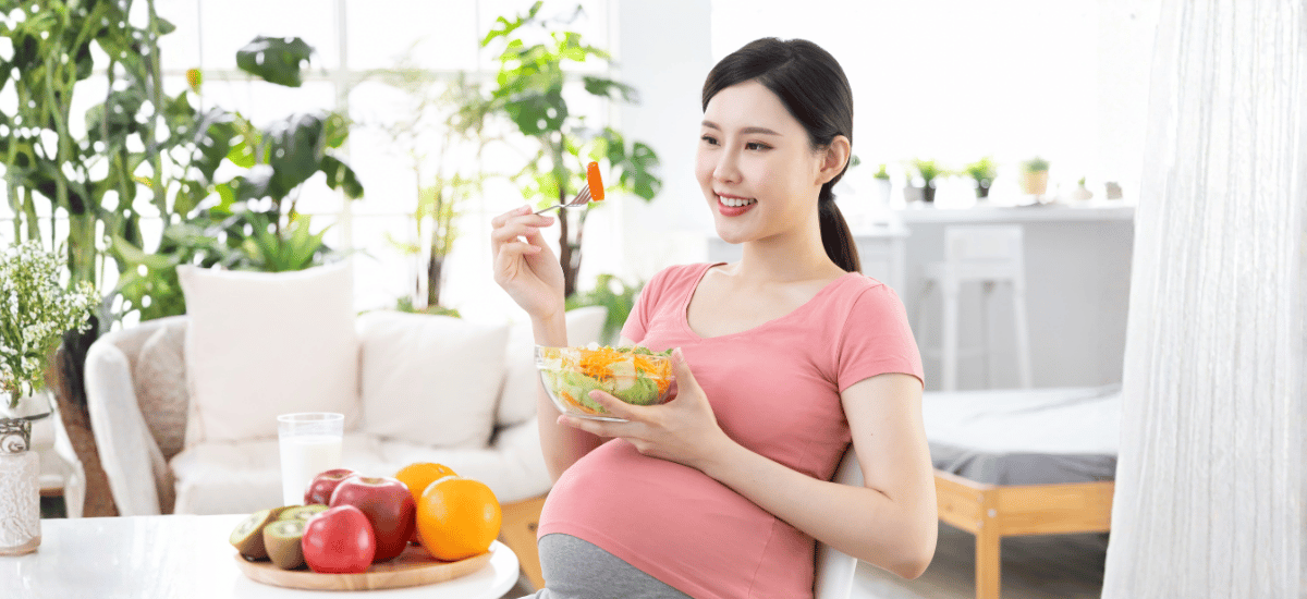 image 8 Vitamin Ibu Hamil Trimester 3, Tidak Hanya Asam Folat Saja!
