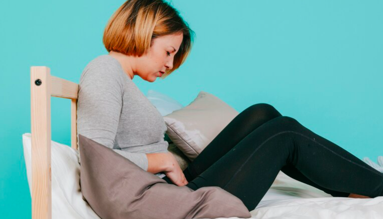 image Sakit Pada Kemaluan Wanita? Ini Penyebab dan Cara Atasinya!