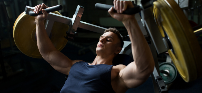 image 5 Referensi Latihan Chest di Gym & Tips Membentuk Otot Dada!