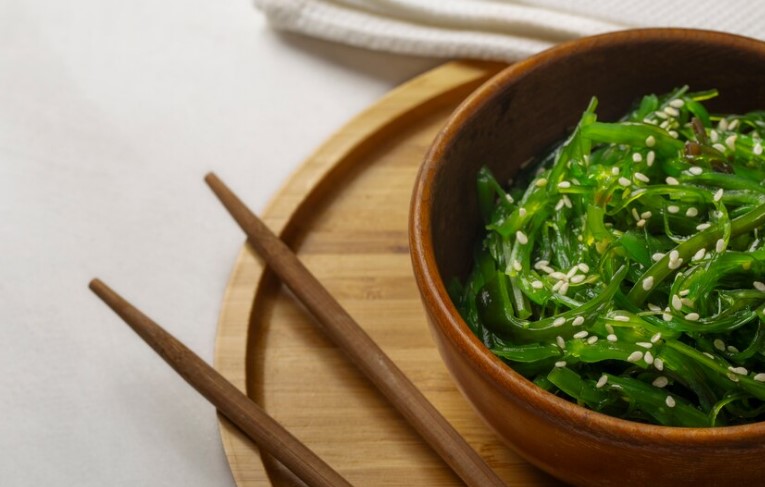 image 6 Makanan Rendah Kalori yang Mengenyangkan, Bantu Turunkan BB!