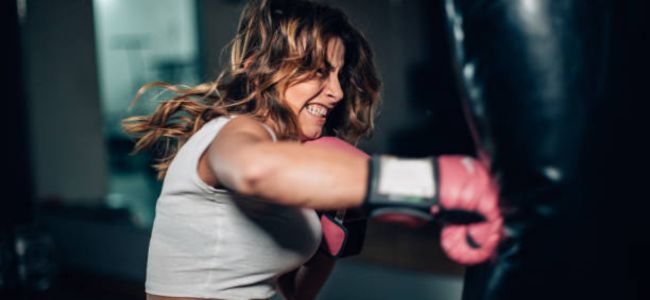 image 7 Olahraga yang Membakar 2000 Kalori, Intens dan Efektif!