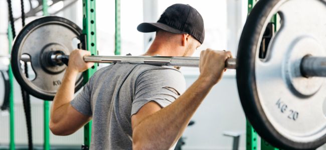 image Angkat Beban Membakar Berapa Kalori? Ketahui Faktanya di Sini!