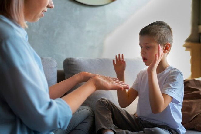 image Apa Itu Autis? Simak Penjelasan Lengkap Mengenai Penyebab Dan Cara Menanganinya Pada Anak