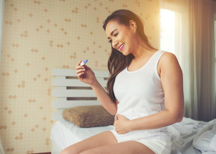 image Apa Saja Jenis Vitamin Ibu Hamil Trimester 3? Ini Dia Daftarnya!