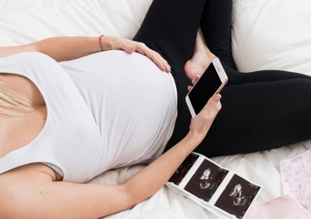 image Bagaimana Cara Mengatasi Mual Saat Hamil? Inilah Beberapa Caranya