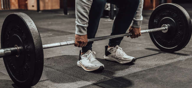 image Jangan Salah Pilih! Ini 5 Cara Memilih Berat Barbel untuk Pemula