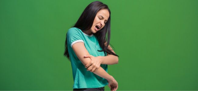 image Kenali 4 Ciri Asam Urat Tinggi Pada Wanita dan Penyebabnya!