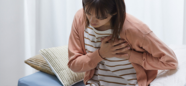 image Waspada Lebih Dini! Inilah 10 Penyebab Nyeri Dada Sebelah Kiri