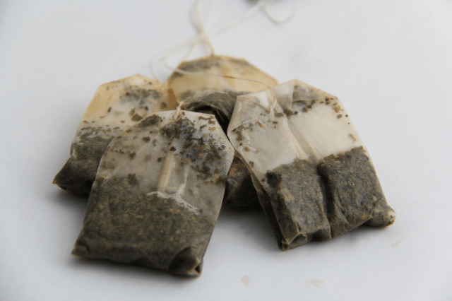 ampas teh celup obat tradisional panas dalam