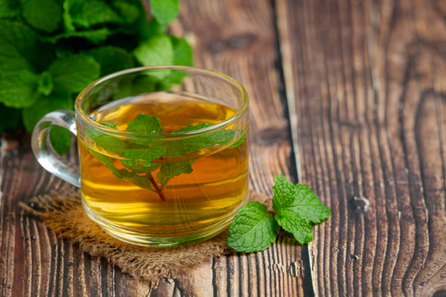 teh peppermint untuk radang tenggorokan